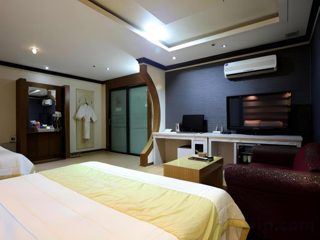 Hotel Head-One Uijeongbu Ngoại thất bức ảnh
